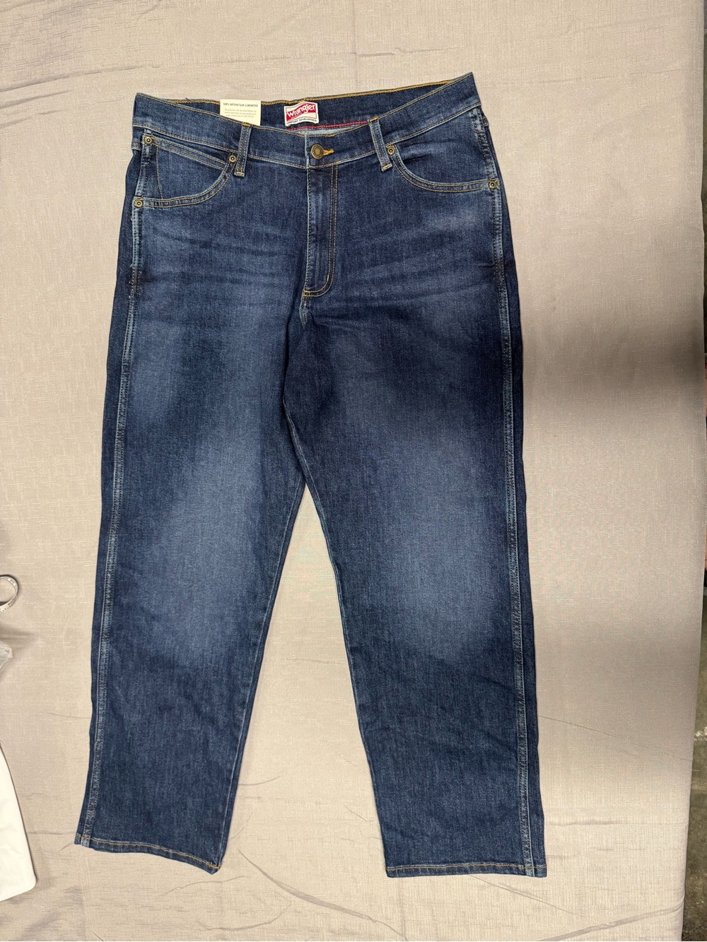 Wrangler 32X30 Men's Dark Blue Relaxed Fit Jeans